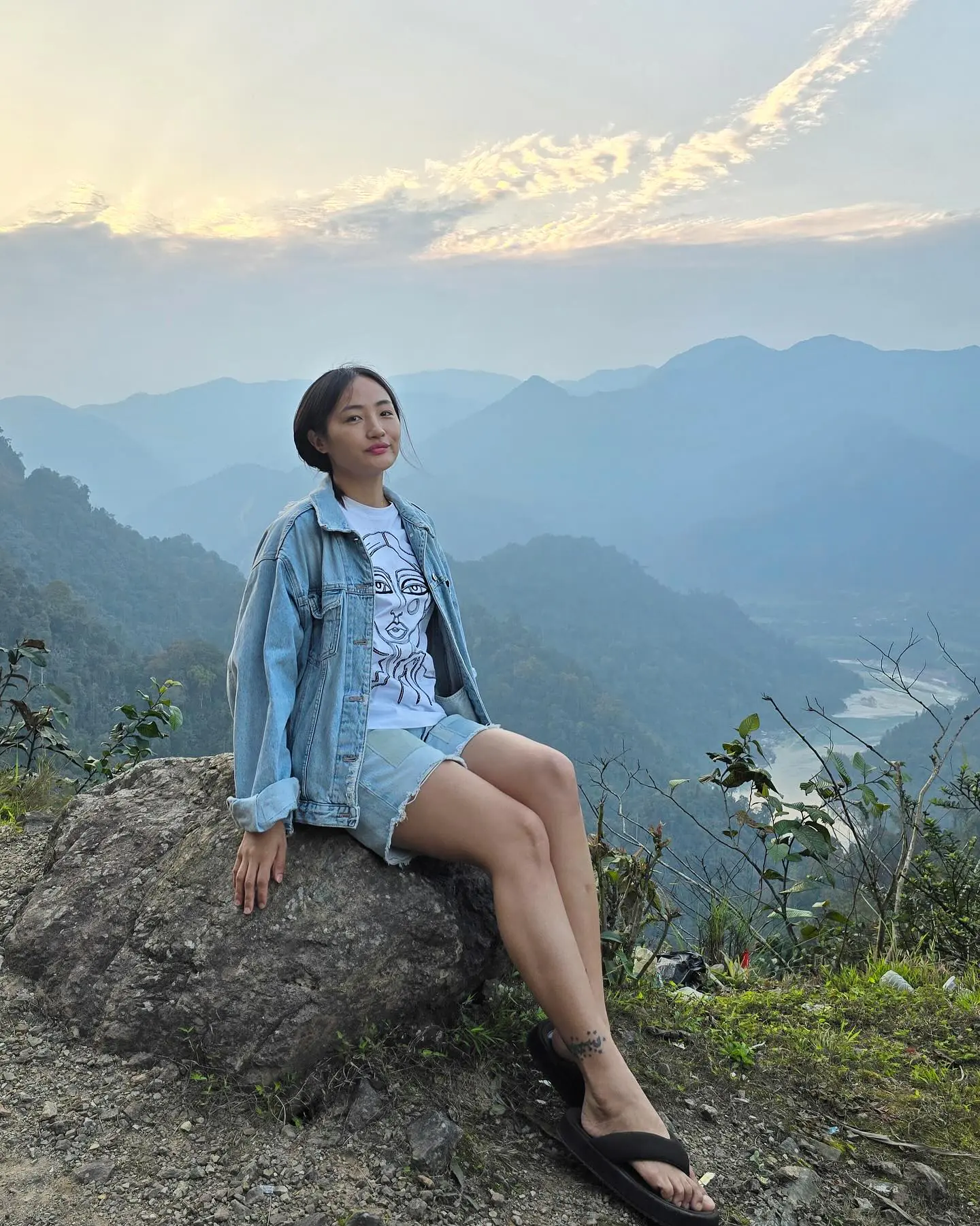 Chum Darang - chum-darang-hot-23.webp